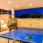 Luxury In *